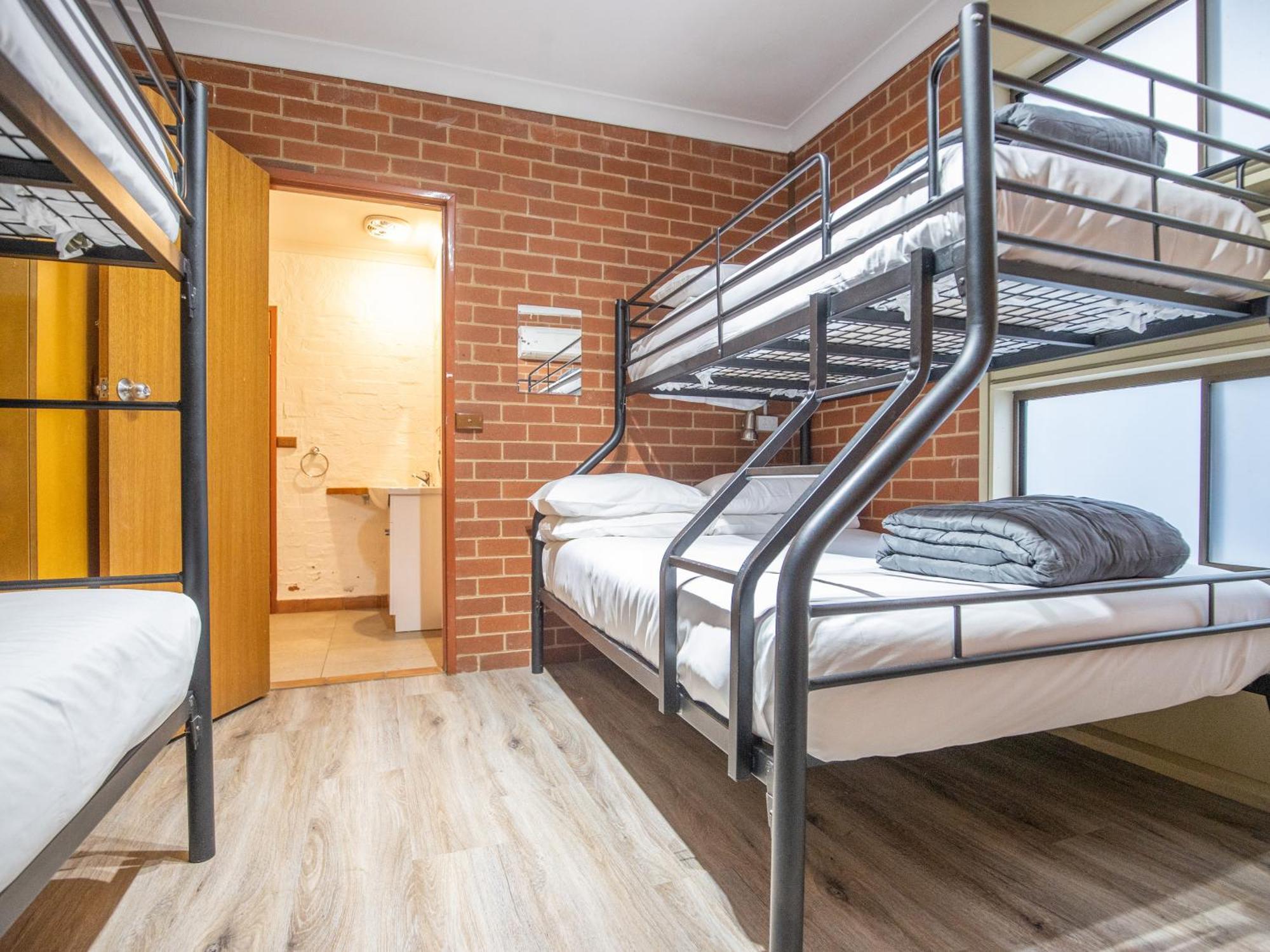 Nrma Bright Holiday Park Chambre photo
