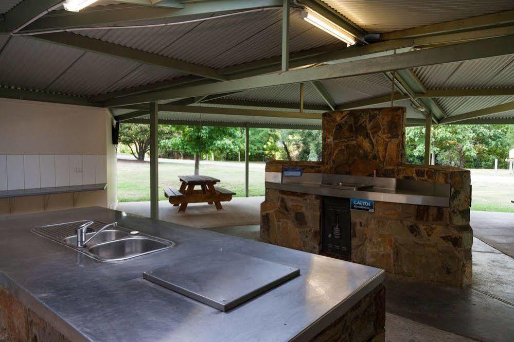 Nrma Bright Holiday Park Extérieur photo