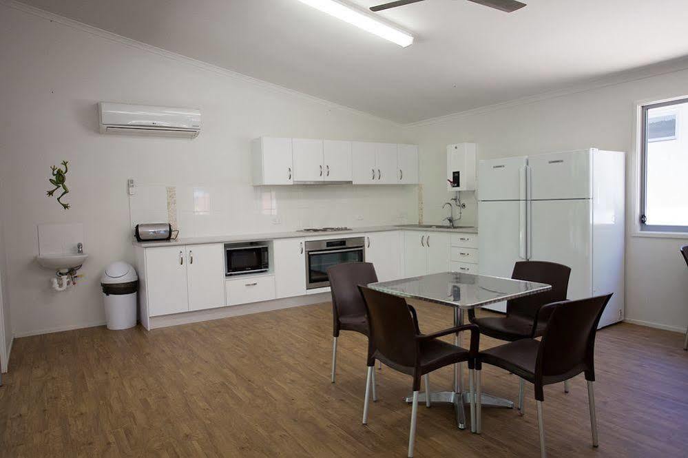 Nrma Bright Holiday Park Extérieur photo